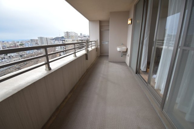 【バルコニー】 | Fステージ上荒田