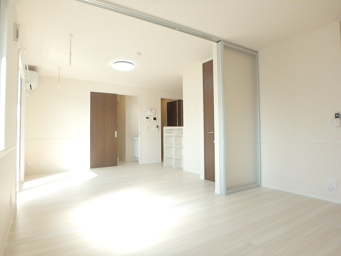 Ｄ－ＲＯＯＭ新庄町の居間・リビング