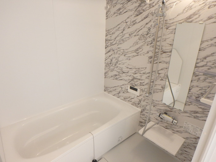 Ｄ－ＲＯＯＭ新庄町の浴室