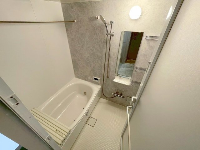 プレサンス東淀川駅前プローシェの浴室