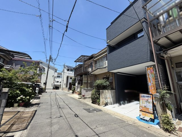 西野山欠ノ上町|前道５ｍと見通し良好です！
実際に現地の様子を見てみませんか？（R8.7撮影）