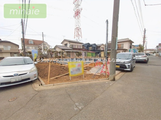 【前面道路含む現地写真】 | ファミリークロゼット　キッチン脇可動棚　八木が谷１　全2棟　B号棟 | 販売現地（2026.01.21)