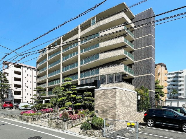 カーサコスモスの外観