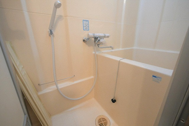 大阪市西区本田３丁目の賃貸マンションの浴室