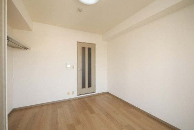 大阪市西区本田３丁目の賃貸マンションの居間・リビング