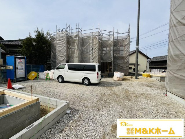 知多市岡田字開戸　全4棟　2号棟の外観|R8.1.27撮影　並列駐車2台可能☆