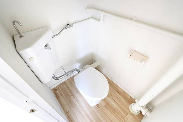 ビレッジハウス畑賀1号棟のトイレ|ビレッジハウスの同一物件・同一タイプの間取りの写真です