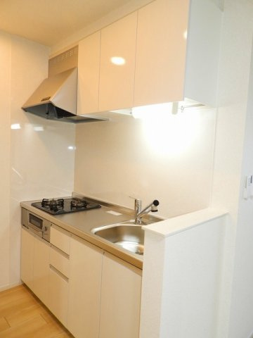 スターマイン　ランド　Ｂのキッチン|コンパクトなキッチンで掃除もラクラク