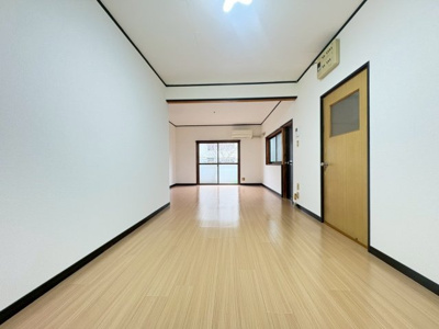 【居間・リビング】 | 豊中市向丘1丁目貸家