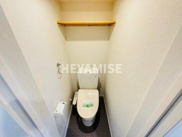 長崎市田中町の一棟アパートのトイレ