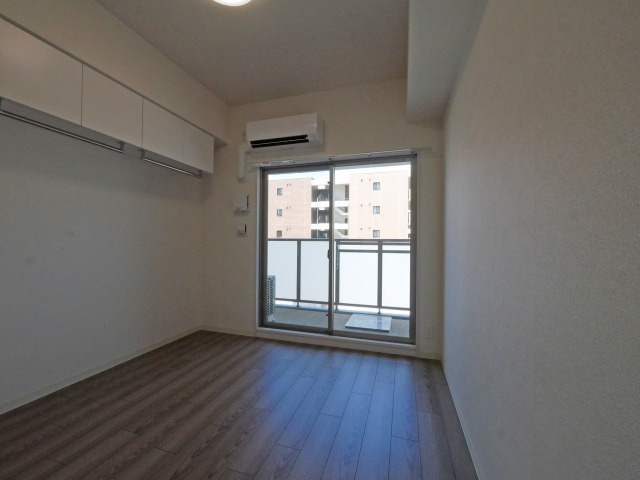 プレサンス桜川グロワールの居間・リビング