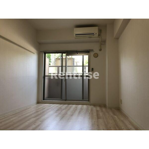 エーデルワイスの寝室