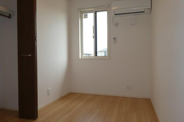 アリオン上東の洋室