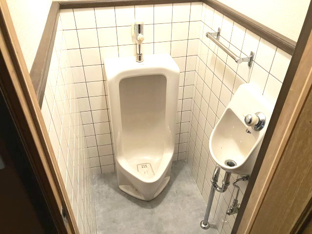 庄境　中古戸建　8DKのトイレ