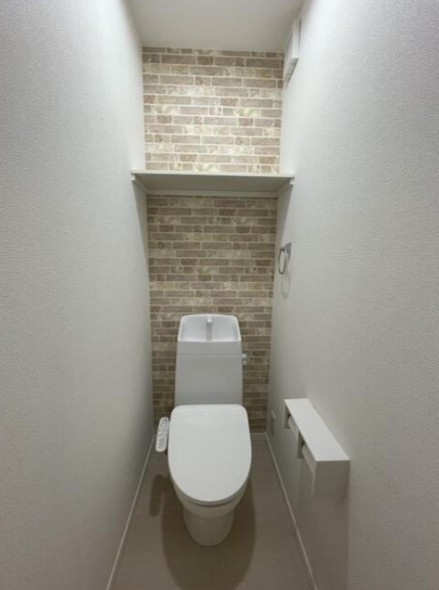 MOK-TERRACE TR-Ohanajayaのトイレ|※同施工参考写真となります。