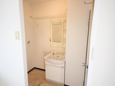 【洗面所】 | ウインディア南平台A棟