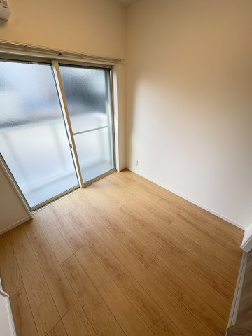 フェリーチェⅤの洋室