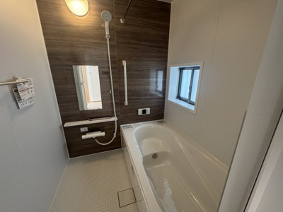 【浴室】 | 八重瀬町新城Ⅲ（全5棟）ラストC号棟 | C号棟　浴室換気乾燥機付き♪