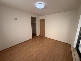 【洋室】 | 八重瀬町新城Ⅲ（全5棟）ラストC号棟 | C号棟　洋室7帖＋WIC付き♪