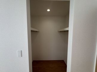 【収納】 | 八重瀬町新城Ⅲ（全5棟）ラストC号棟 | C号棟　洋室7帖＋WIC付き♪