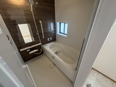 【浴室】 | 八重瀬町新城Ⅲ（全5棟）ラストC号棟 | C号棟　浴室換気乾燥機付き♪