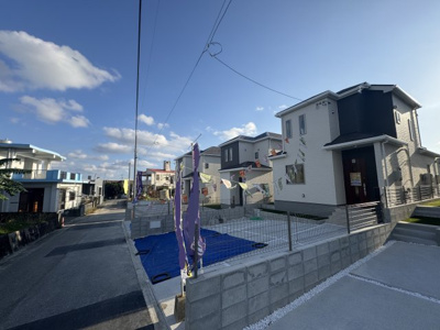 【前面道路含む現地写真】 | 八重瀬町新城Ⅲ（全5棟）ラストC号棟 | ※北東側公道4m♪
