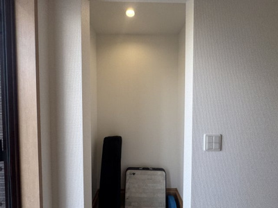 【玄関】 | 八重瀬町新城Ⅲ（全5棟）ラストC号棟 | C号棟　十分な収納付き玄関♪SIC付き♪