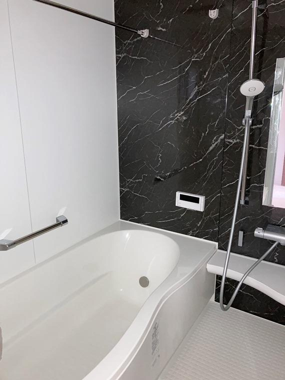 南鳩ヶ谷戸建の浴室