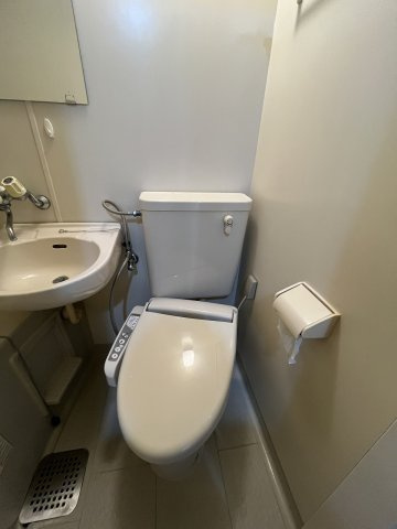 協栄マンションOYAMAのトイレ