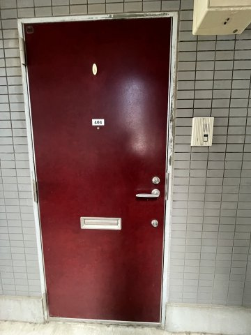 協栄マンションOYAMAの玄関|玄関ドア