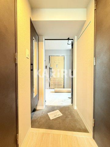 エスリードレジデンス ザ・グラン大阪福島クラスの玄関