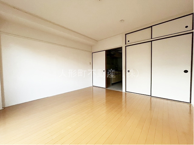 【洋室】 | メゾン大師