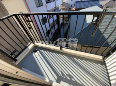 【バルコニー】 | FIRST FIELD