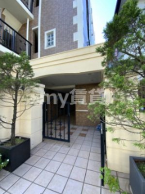 【エントランス】 | FIRST FIELD