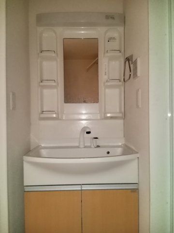 川崎市多摩区登戸の賃貸マンションの洗面所