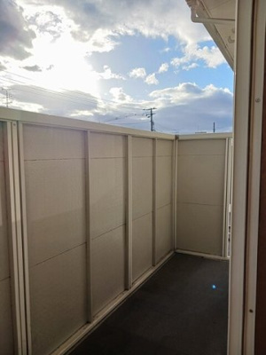 【バルコニー】 | ノートル・メゾン | 陽当たり良好なバルコニーです