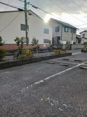 【駐車場】 | ノートル・メゾン | カースペースがあります