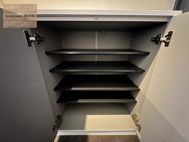 日商岩井京橋ハイツの収納