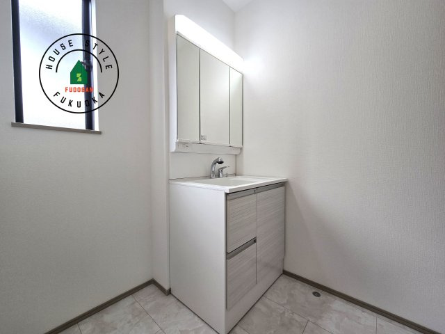 福岡市南区曰佐3丁目第1-1棟（1号棟）｜TVモニタ付インターホン