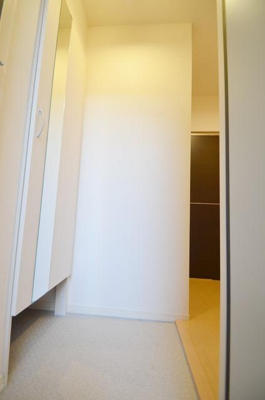 【玄関】 | スカイ・エール | 玄関です