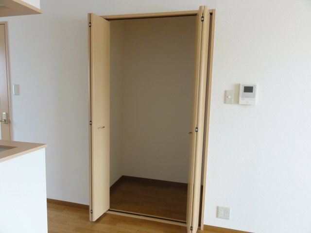 ラフォーレ２号館の収納|収納