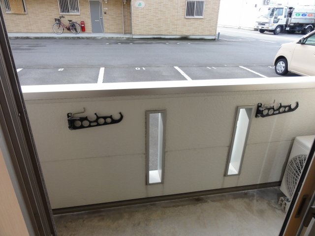 ラフォーレ２号館のバルコニー|バルコニー