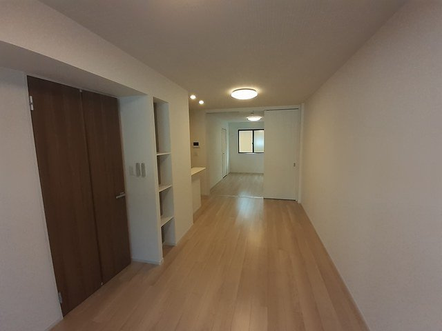 ホワイトベリーの居間・リビング