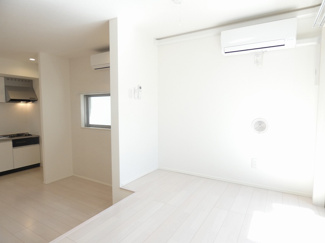 【寝室】 | サンフラット