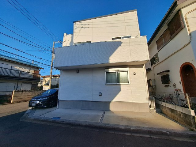 【外観】 | 西東京市下保谷1丁目　中古一戸建住宅　（保谷店） | 教育施設と商業施設が充実
