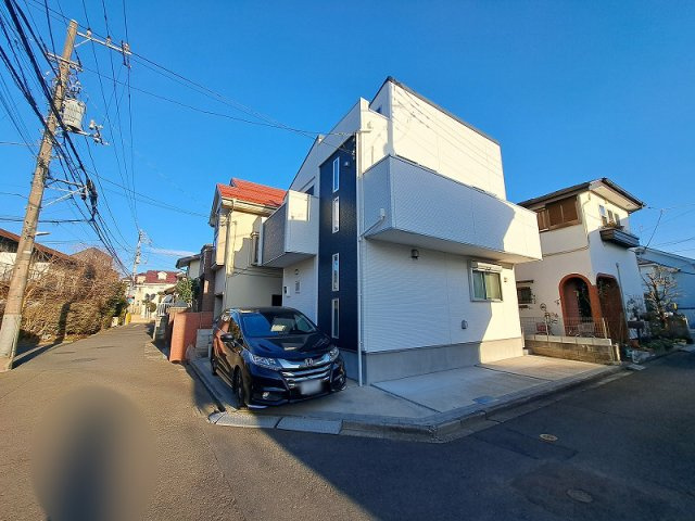【外観】 | 西東京市下保谷1丁目　中古一戸建住宅　（保谷店） | 教育施設と商業施設が充実
