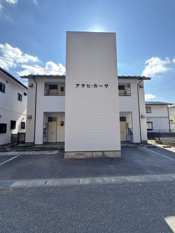 想定年間賃料　252万　想定利回り　7.4％　木造の外観