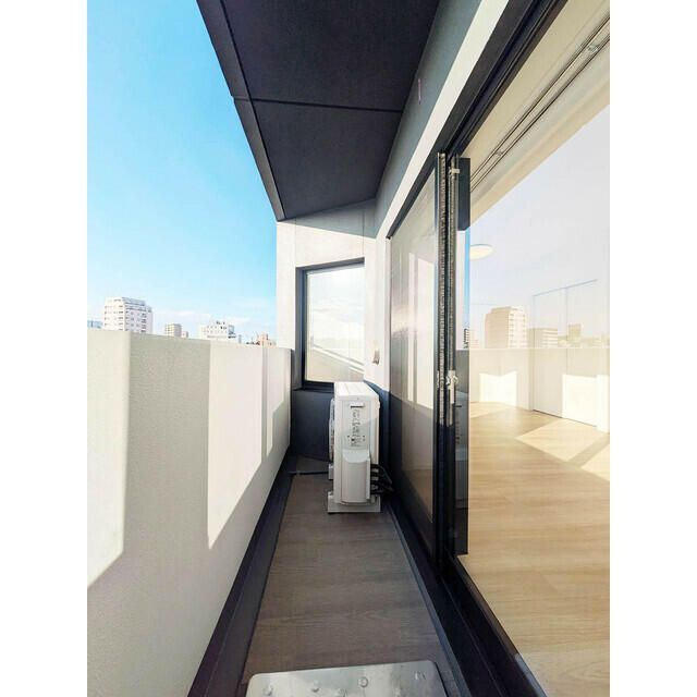 コンフォリア・リヴ平井MUTIOのバルコニー