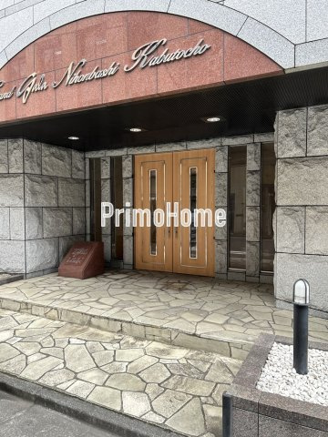 グランドガーラ日本橋兜町のエントランス