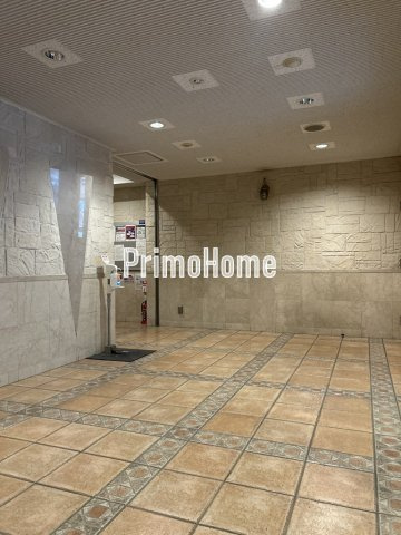 グランドガーラ日本橋兜町のロビー